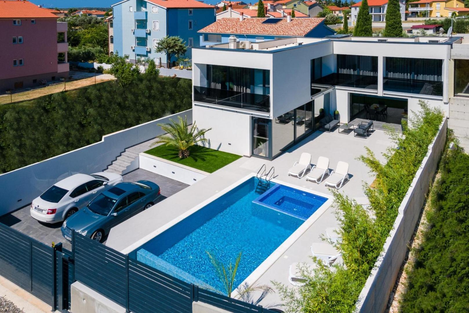 Villa Miaa Newly Built Modern Villa In Medulin For 9 People With Heated Swimming Pool & Jacuzzi Экстерьер фото